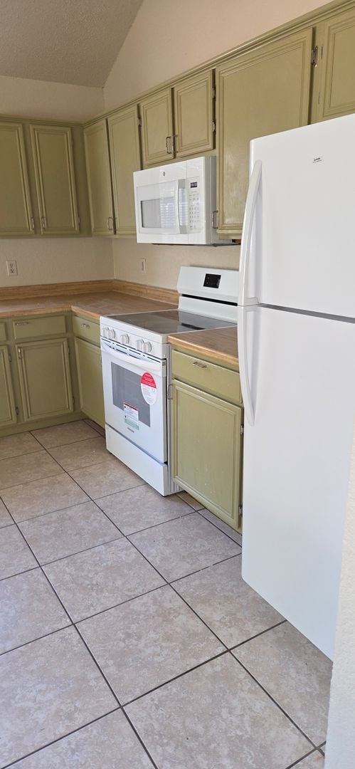 Building Photo - 2405 Kilgore Dr