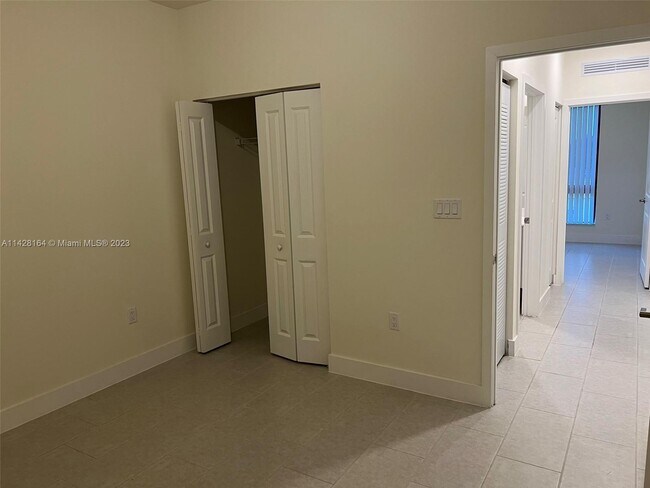 Building Photo - 8167 NW 41st St