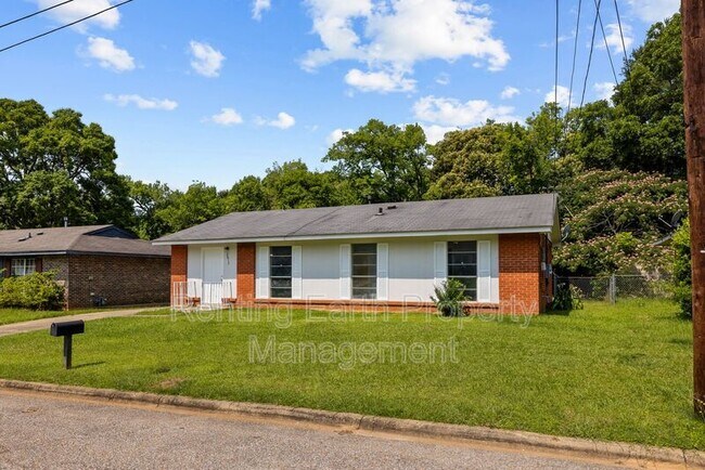 Building Photo - 3613 Erwin Dr