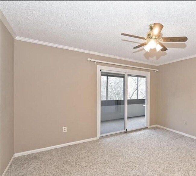 Building Photo - 7345 Winery Ln