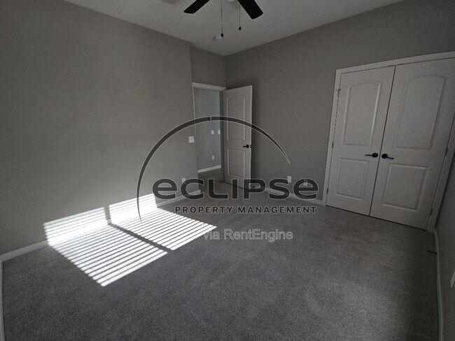 Building Photo - 507 Crestone Ave