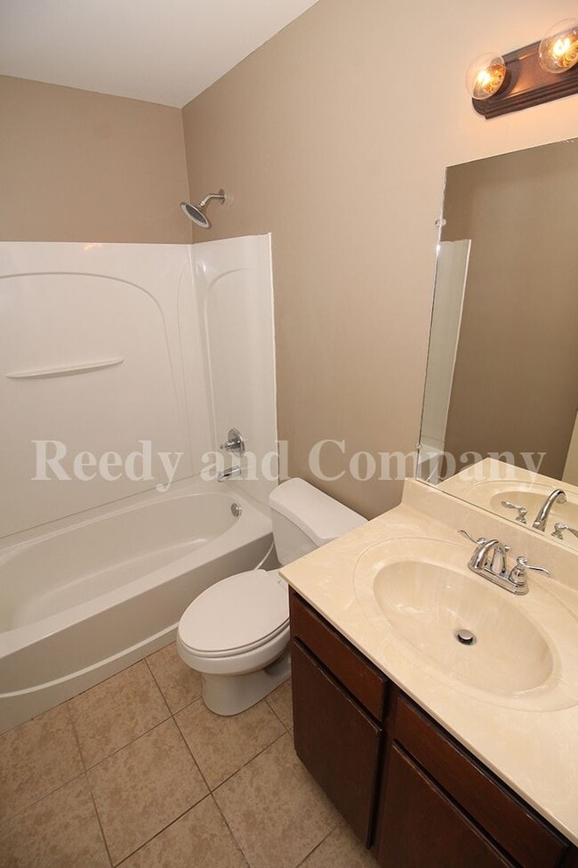 Building Photo - 8911 Rasco Hills Cove