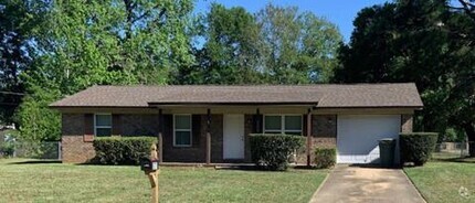 Building Photo - 6371 Cotton St
