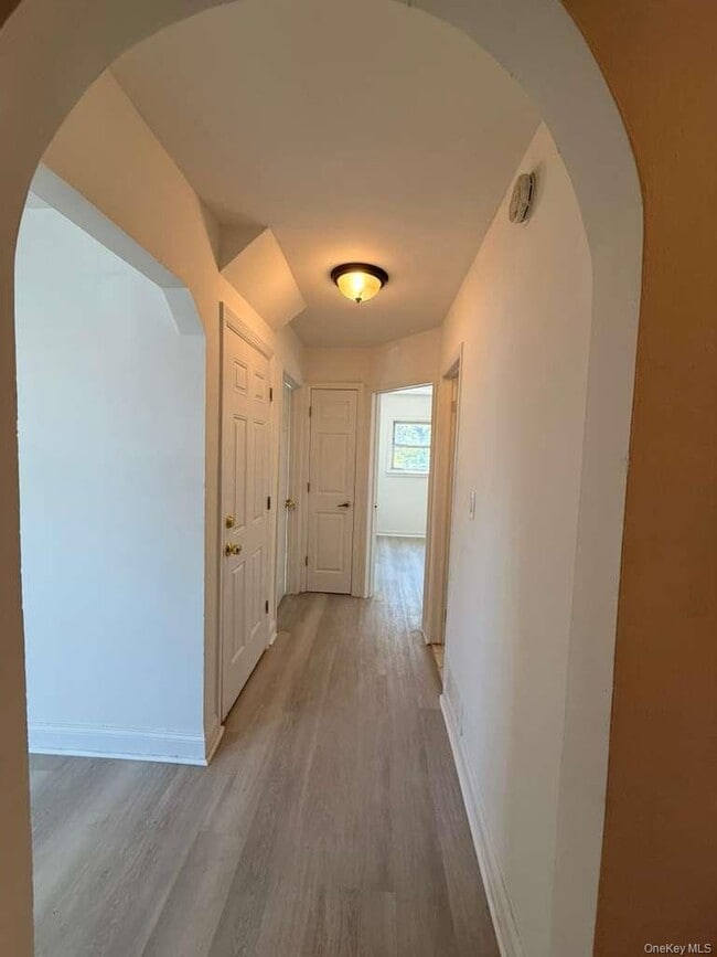 Building Photo - 120-54 194th St