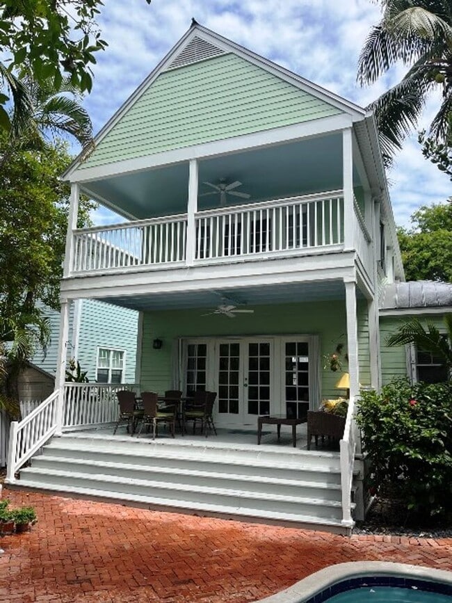 Building Photo - $500 OFF FIRST MONTH-Beautifully Furnished 3 Bed 2.5 Bath Home in the Sanctuary of the Key West G...