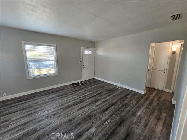 Building Photo - 8844 Emerald Ave