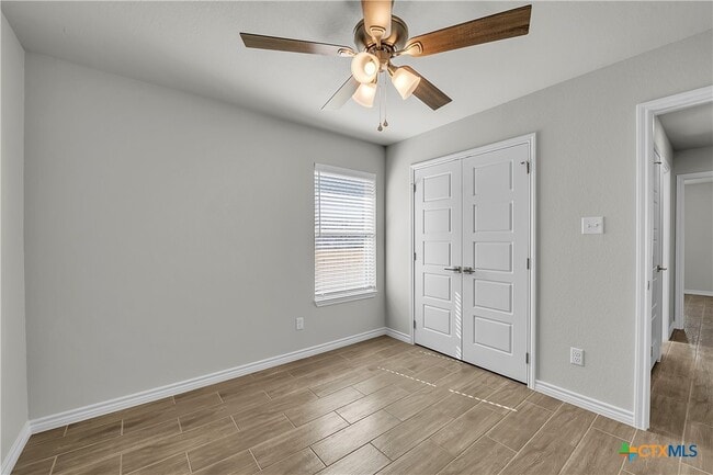 Building Photo - 5202 White Rose Dr