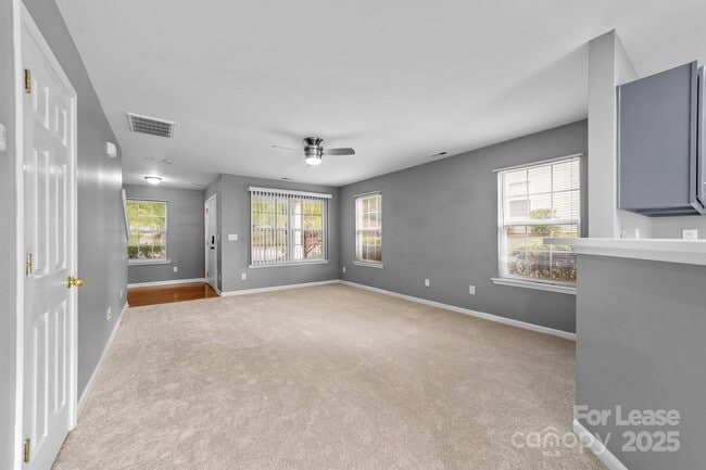Building Photo - 17562 Caldwell Track Dr