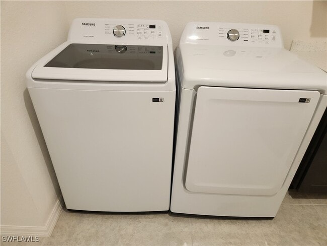 Building Photo - 26013 Ocelot Ln