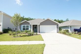 Building Photo - 334 This Way