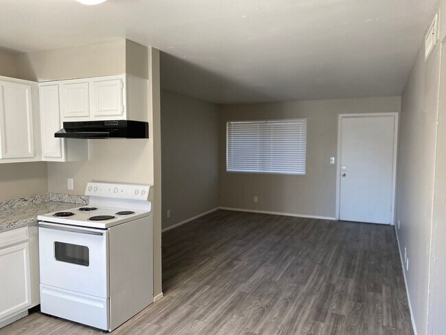 Floorplan - Devonshire Apartments