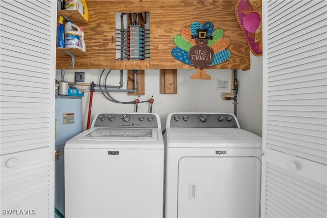 Building Photo - 1003 SW 47th Terrace