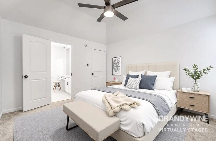 Building Photo - 10242 Evening Hill Dr