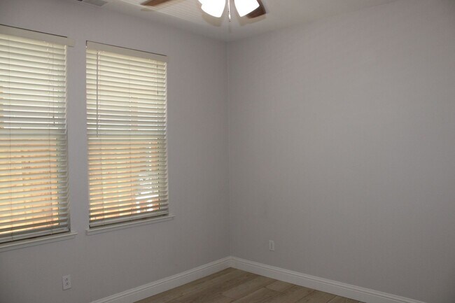 Building Photo - 2645 Flintlock Ln