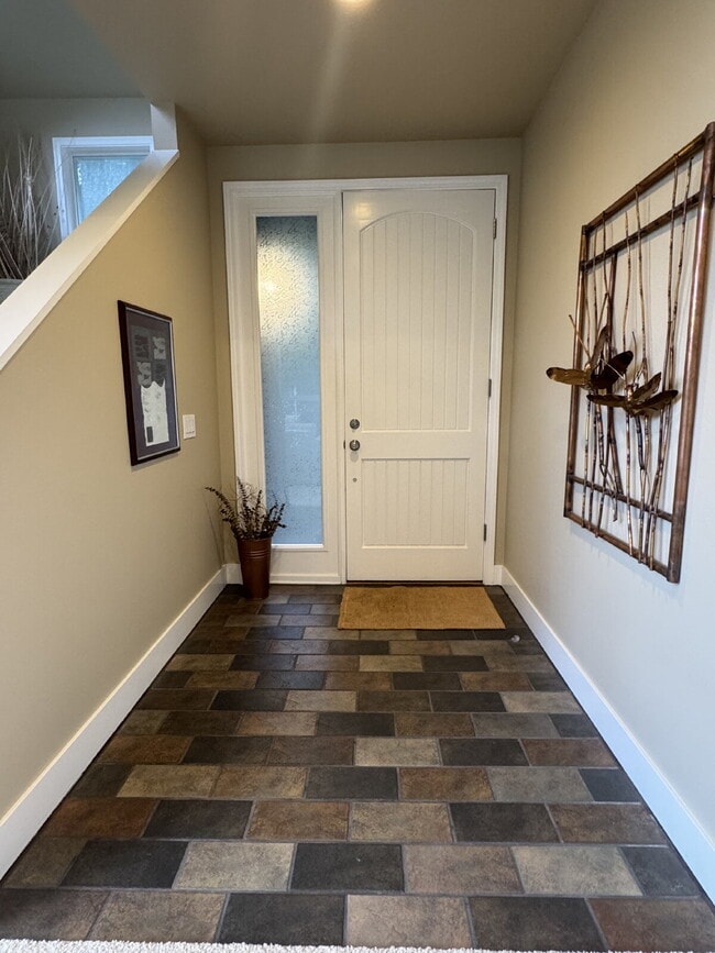 Building Photo - Private Orcas Island home with scenic views and tranquil outdoor space