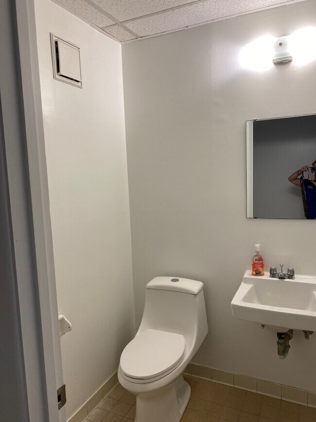 Building Photo - 4600 McCoy Dr