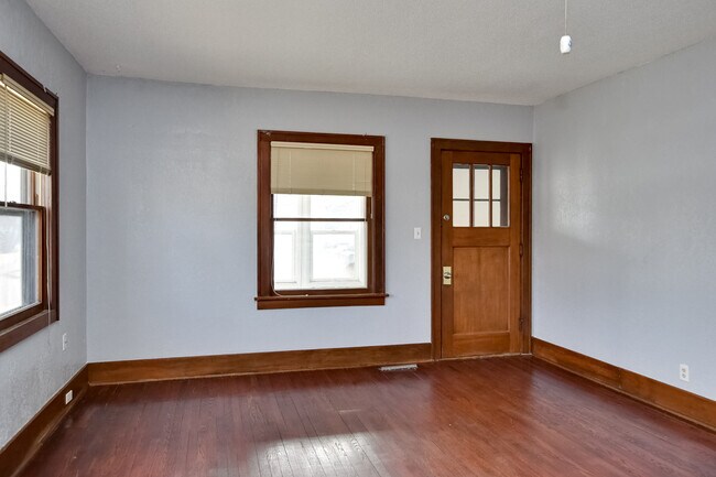 Building Photo - 2300 Avenue F