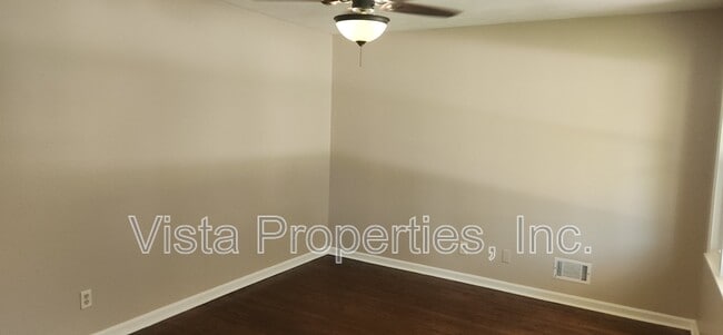 Building Photo - 3412 Winnland Dr