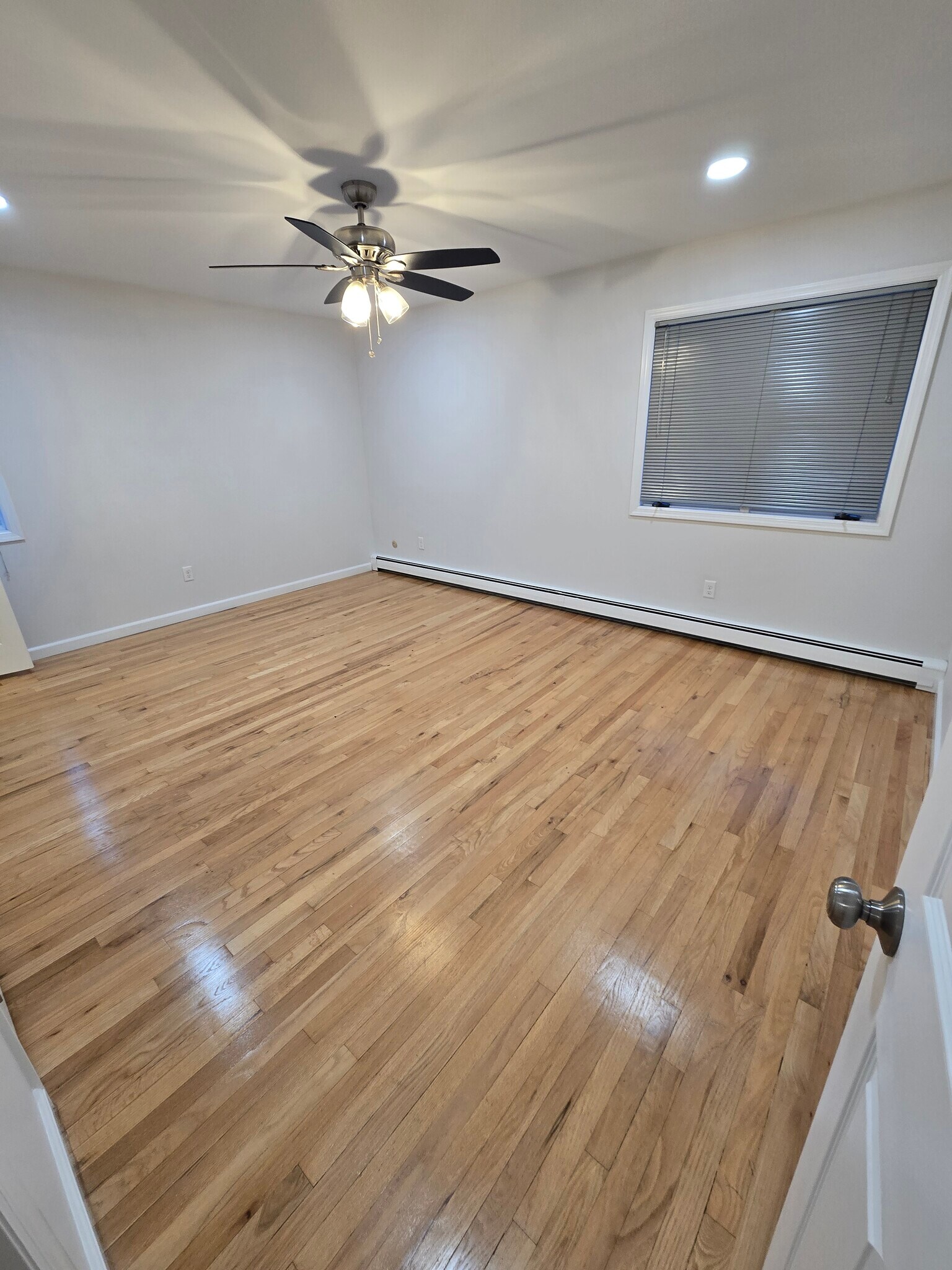 Bedroom #1 (Master) - 401 2nd St