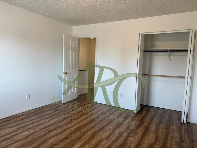 Building Photo - 6693 Pahokee Ct