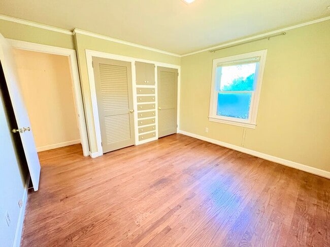 Building Photo - 1773 6 Mile Hwy