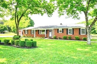 Building Photo - 3084 Old Furnace Rd