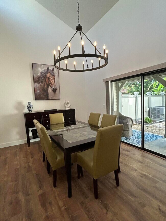 Building Photo - 13383 Bedford Mews Ct