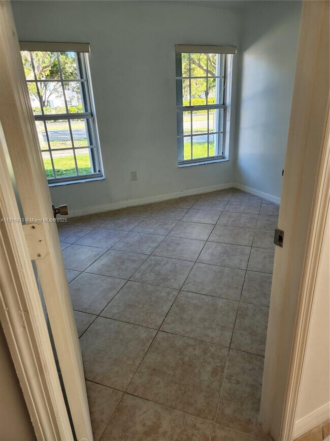 Building Photo - 13822 SW 256th St