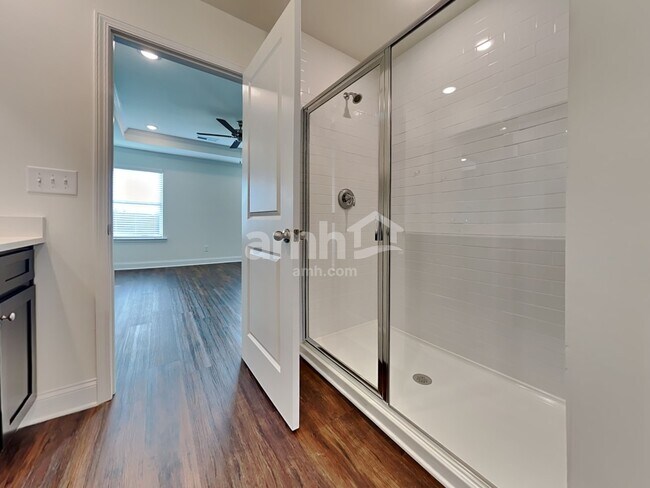 Building Photo - 95 Pecan Dr