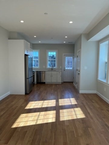 Building Photo - 47 Hooker St