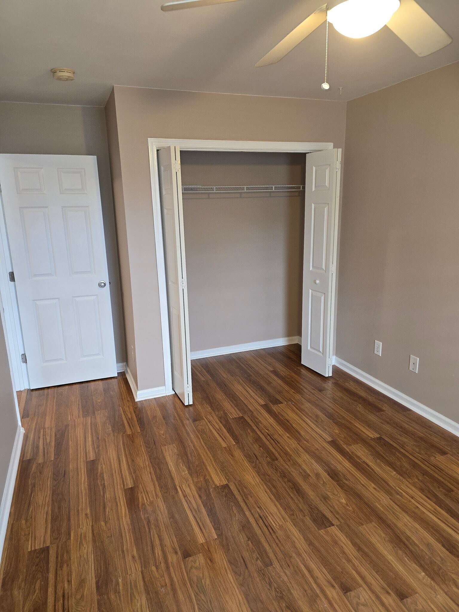 Building Photo - 1750 Pepperwood Way