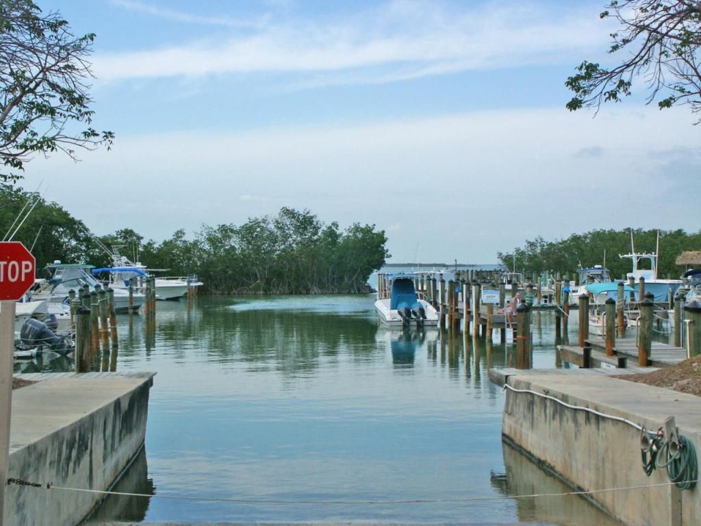 Building Photo - 98202 Windward Ave