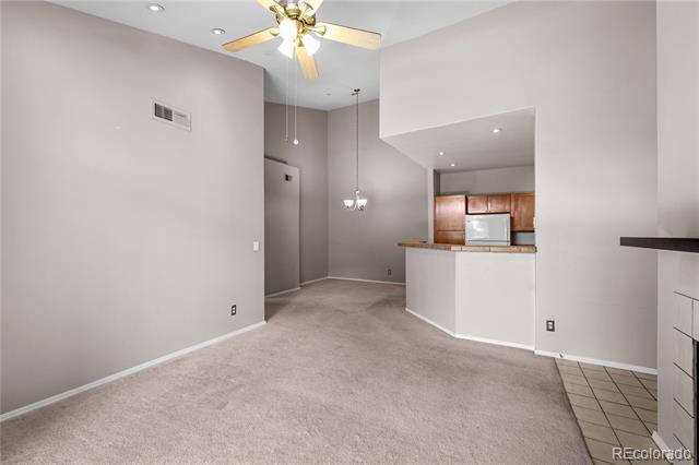 Building Photo - 1651 W Canal Cir