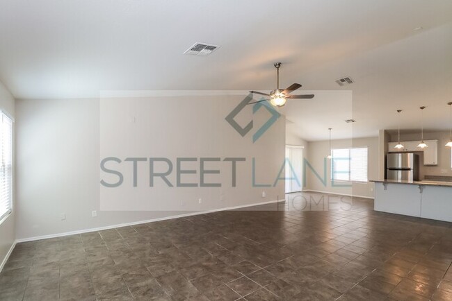 Building Photo - REDUCED!