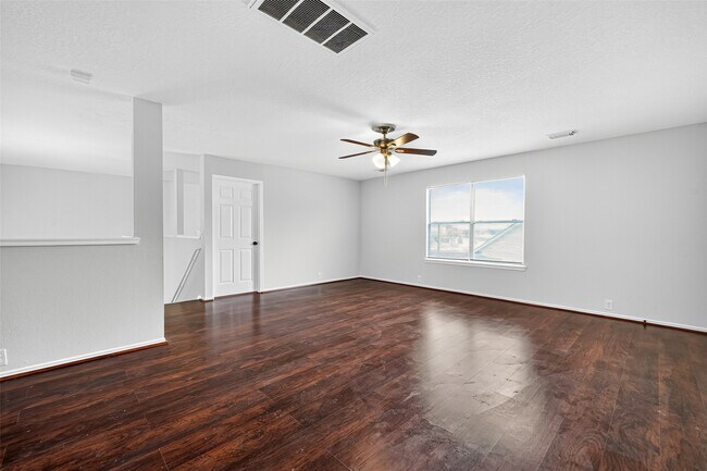 Building Photo - 14934 Sugar Falls Ct