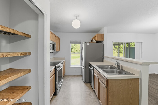 Building Photo - 3762 Verde Gardens Cir