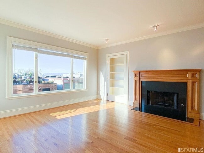 Primary Photo - 370 Upper Terrace
