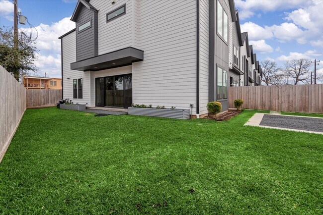 Building Photo - 5203 Texas St