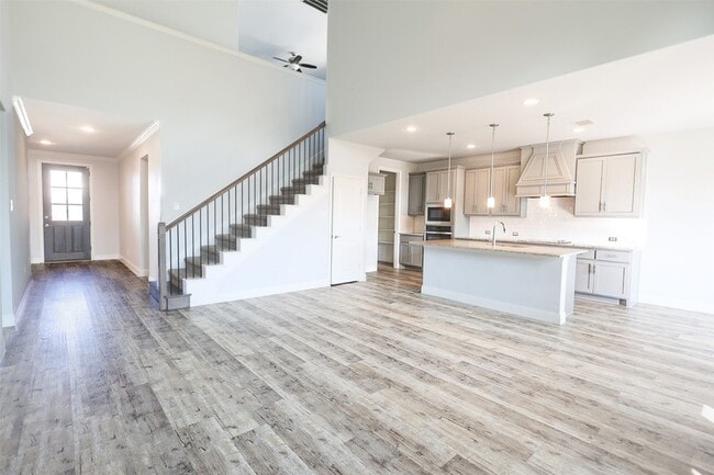 Building Photo - 317 Monument Hill Dr