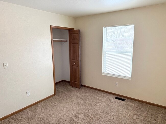 Building Photo - County Farm - 4180/4182