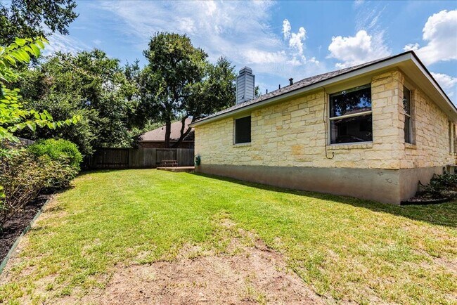 Building Photo - 9205 Rock Castle Cove