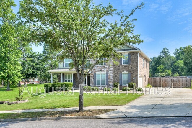 Building Photo - 180 Kenilworth Dr