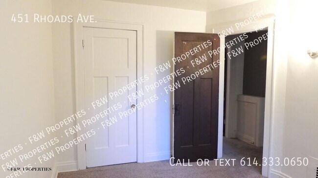 Building Photo - 451 Rhoads Ave