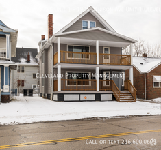 Building Photo - Fully Updated Cleveland Duplex