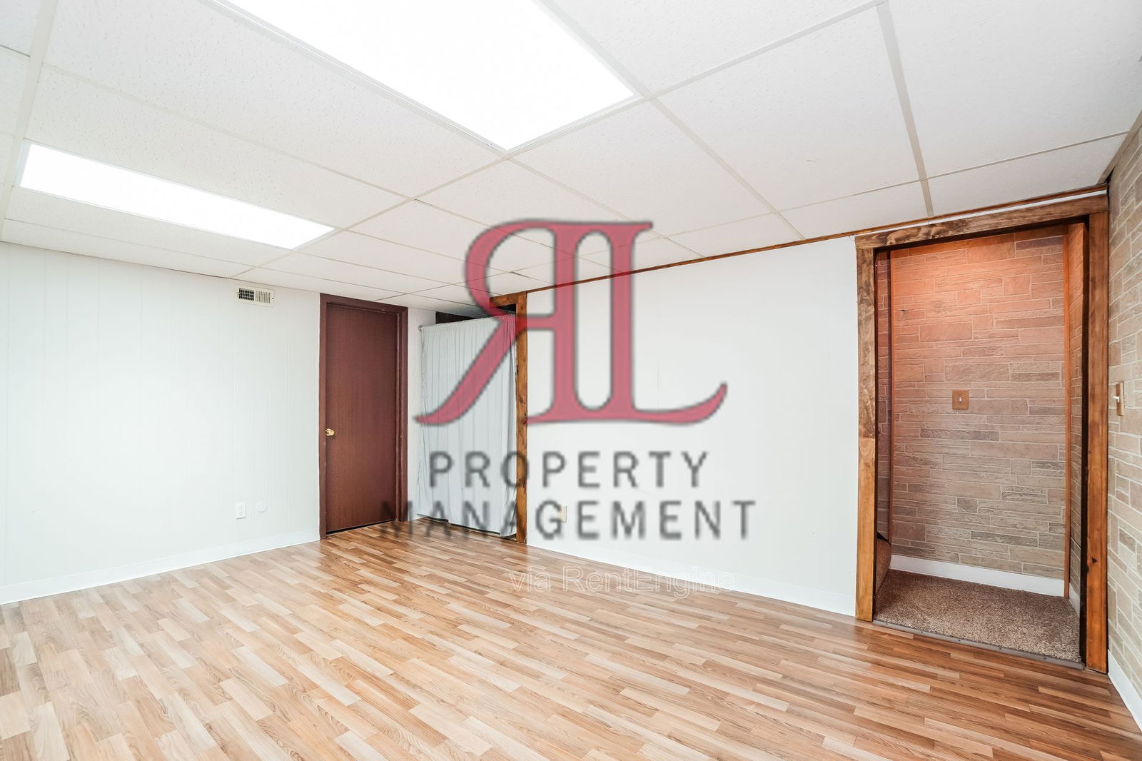 Building Photo - 5384 Ponderosa Dr