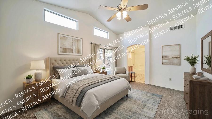 Building Photo - 2252 W Silver River Way