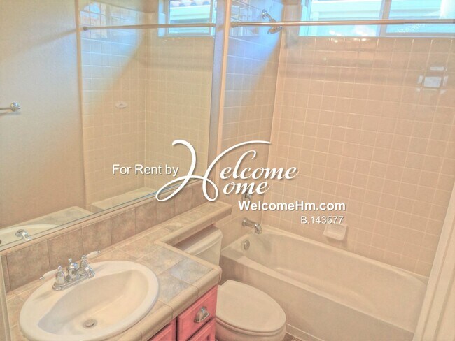 Building Photo - 481 Miesque Ct