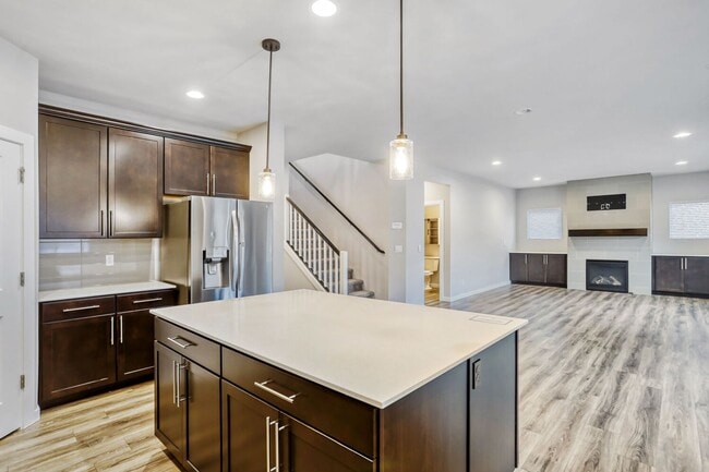 Building Photo - Stunning 4bed/2.5bath Home with High-End Upgrades in Snohomish WA!