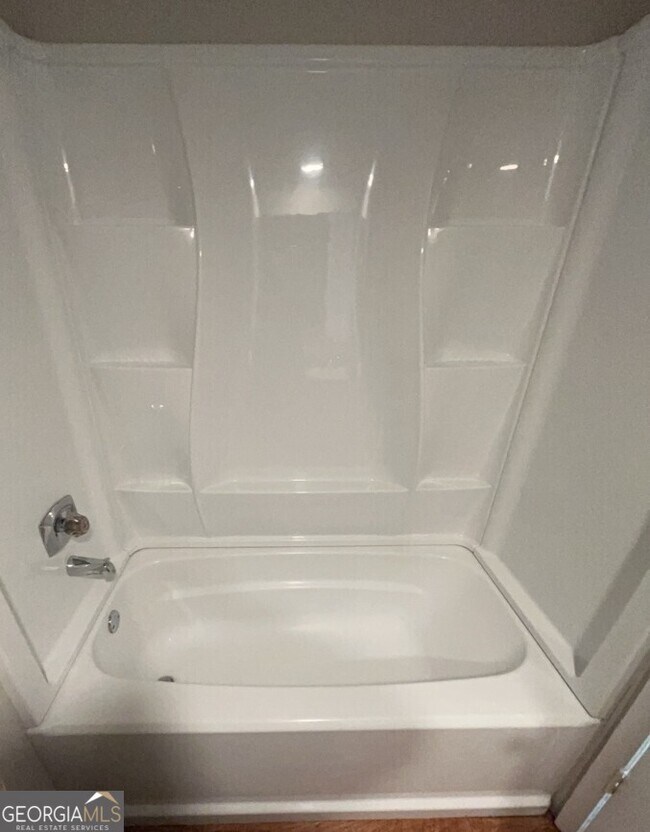 Building Photo - 6349 Holcomb Way