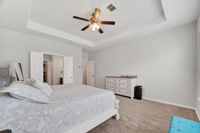 Building Photo - 2314 Trocadero Ln